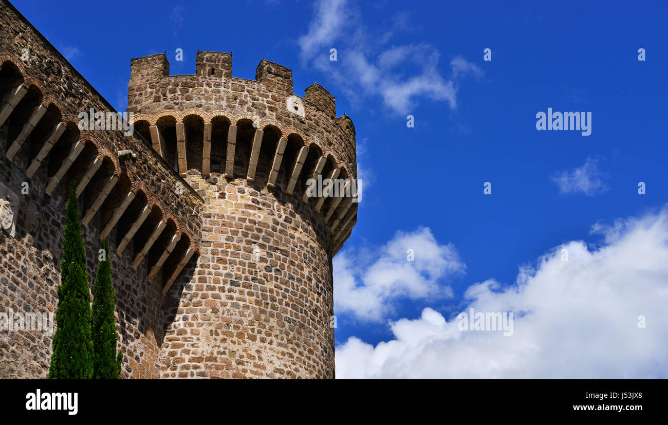Alten mittelalterlichen und Renaissance-Turm der Festung Rocca Pia, im Zentrum von Tivoli, in der Nähe von Rom Stockfoto