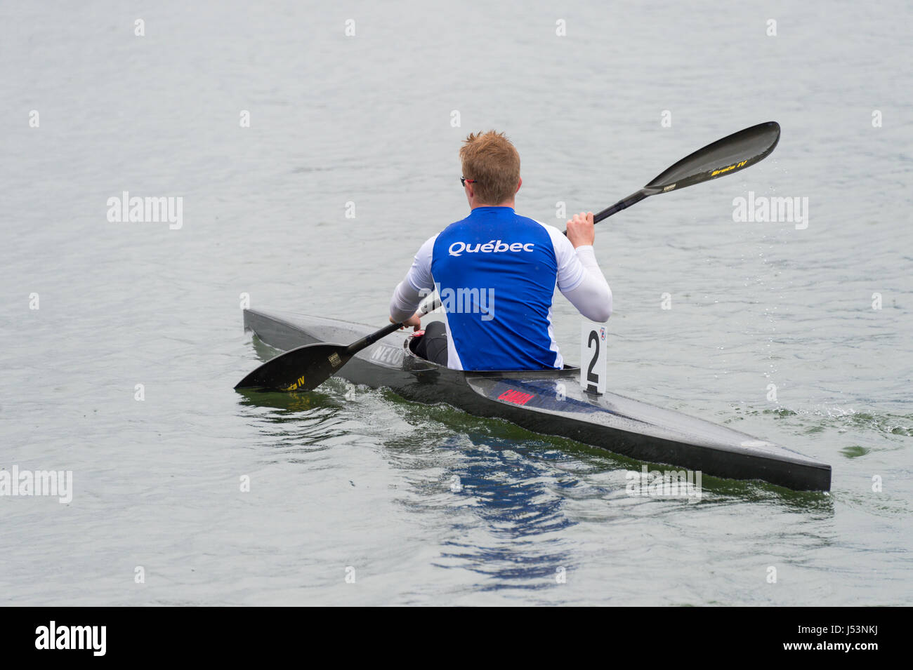 Montreal, CA - 14. Mai 2017: kanadische Sprint Seniorenmannschaft Studien am Olympischen Beckens Stockfoto