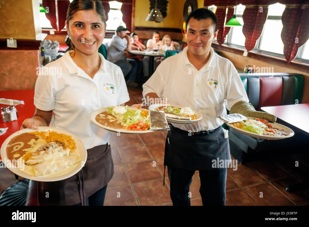 Arkansas Randolph County, Pocahontas, El Acapulco authentische mexikanische Küche, Restaurant Restaurants Essen Essen Café Hispanic, Frau weibliche Frauen arbeiten Stockfoto