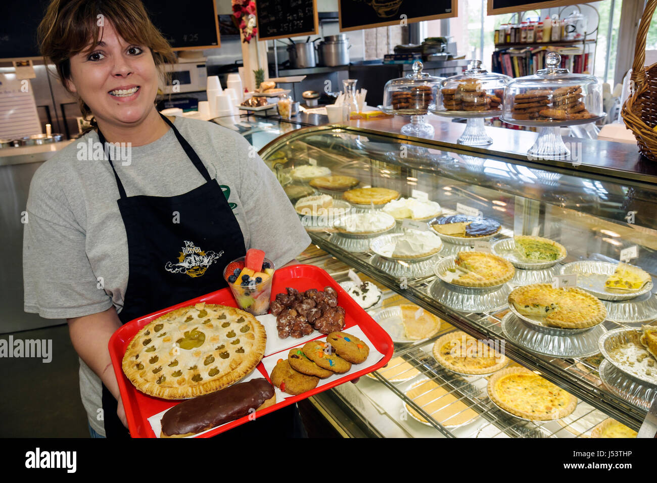 Little Rock Arkansas, Markham Street, River Market, Pie Heaven, weibliche Frauen, Verkauf, Theke, Bäckerei, Dessert, süß, Essen, Café, hausgemacht, Kekse, é Stockfoto