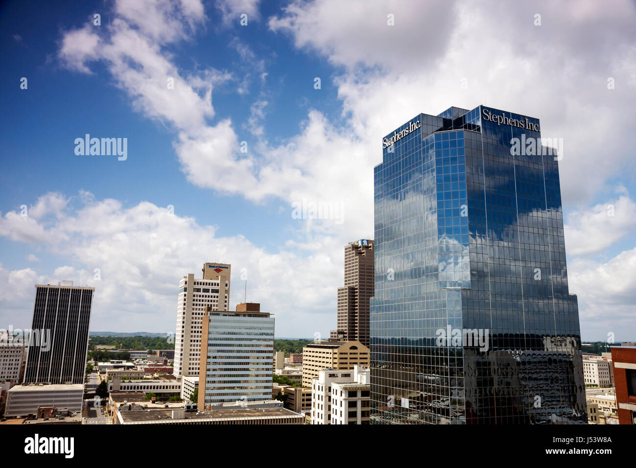 Little Rock Arkansas, Skyline, modernes Hochhaus, Wolkenkratzer, Hochhäuser, Gebäude, Bürogebäude, Skyline der Stadt, Stephens' Inc., Innenstadt, AR Stockfoto