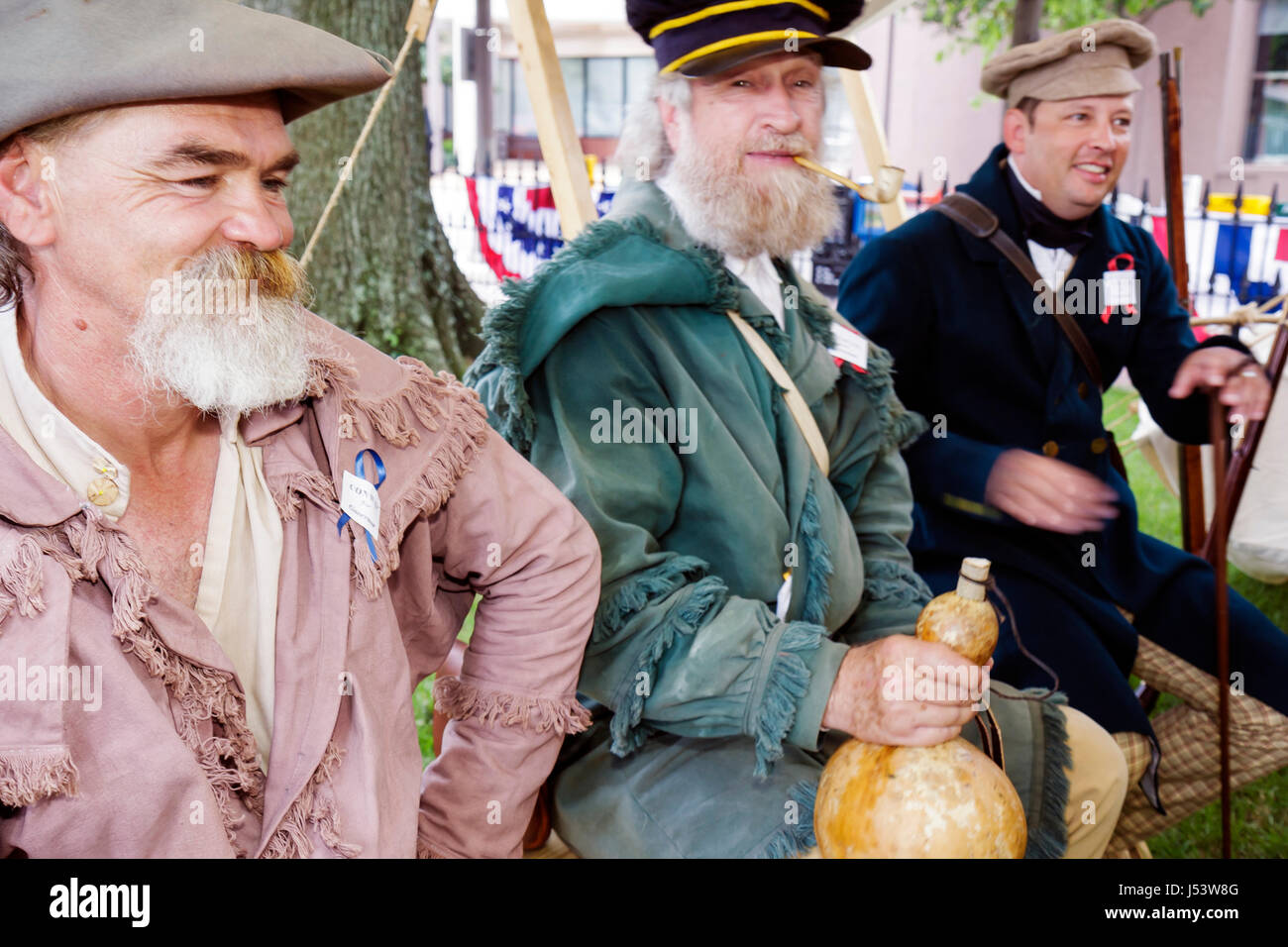Little Rock Arkansas, das alte Staatenhaus, Staatshausgeburtstag, Reenactor, Reenact, Rollenspiel, Act, Kostüm, Mann Männer männlich, alte Kapitol Gebäude, perio Stockfoto