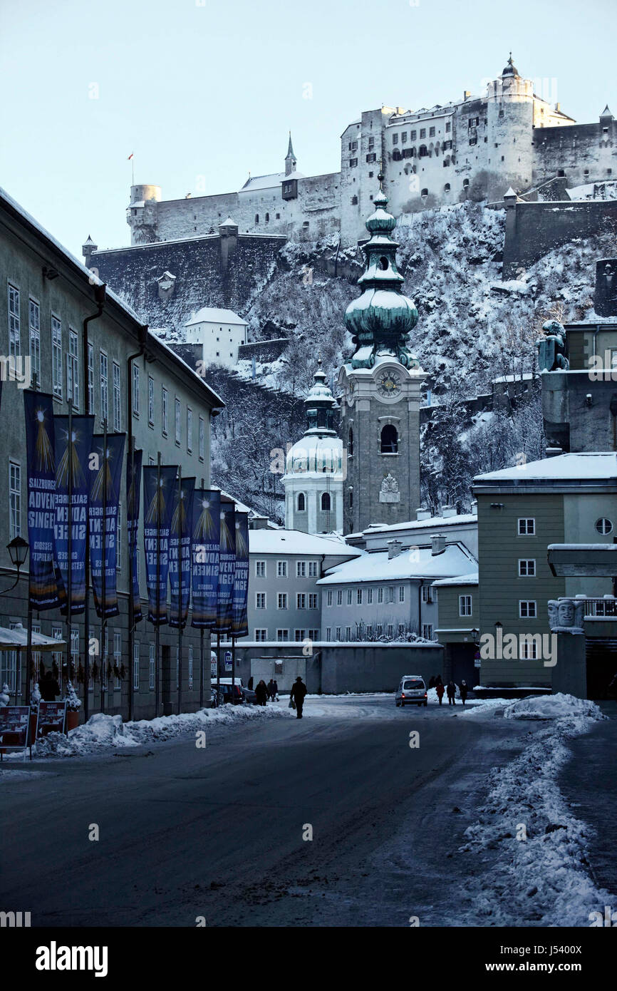 Alte Architektur von Salzburg im Winter, Österreich Europa Stockfoto