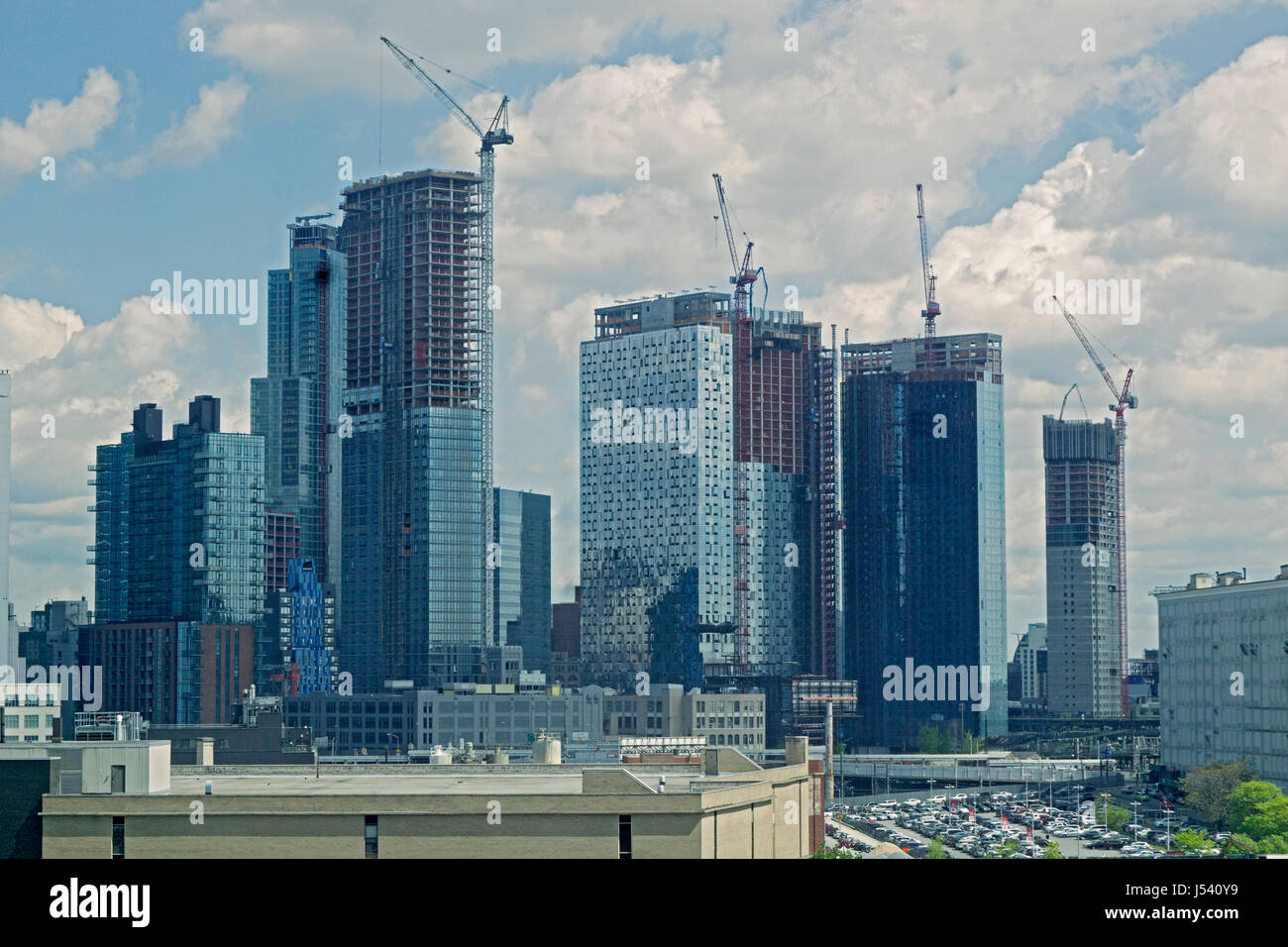 Wolkenkratzer im Bau im Abschnitt Long Island City-Queens in New York City Stockfoto