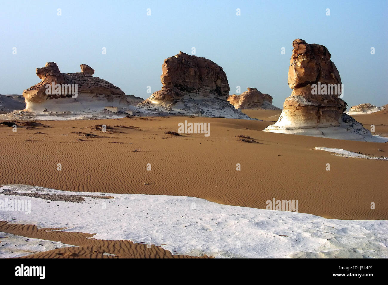 Wüste Ödland Sonnenaufgang Rock Ägypten Kreidung Rock Sand Sand Steinen Weisse wste Stockfoto