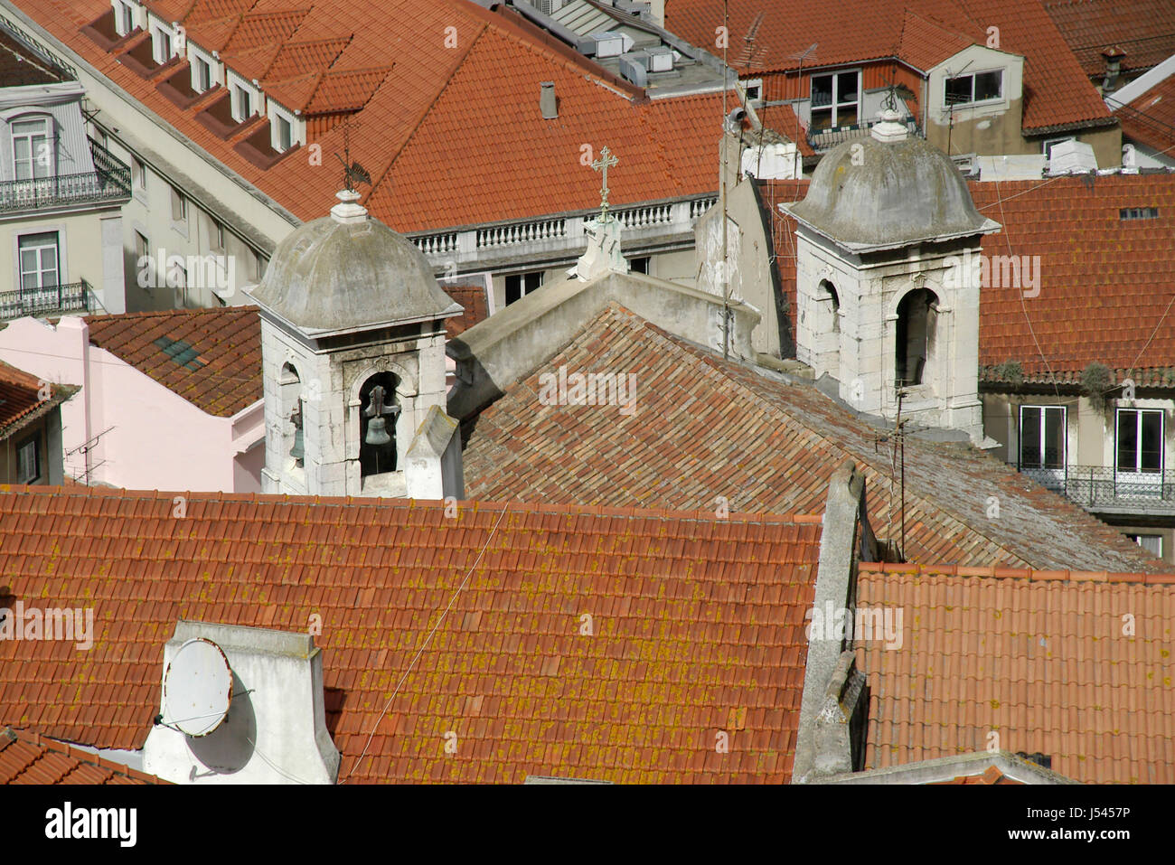 Häuser, Kirche, Süden, Portugal, Kolonie, Lissabon, Sdliche Stadt, Sdeuropa, Rote dcher Stockfoto