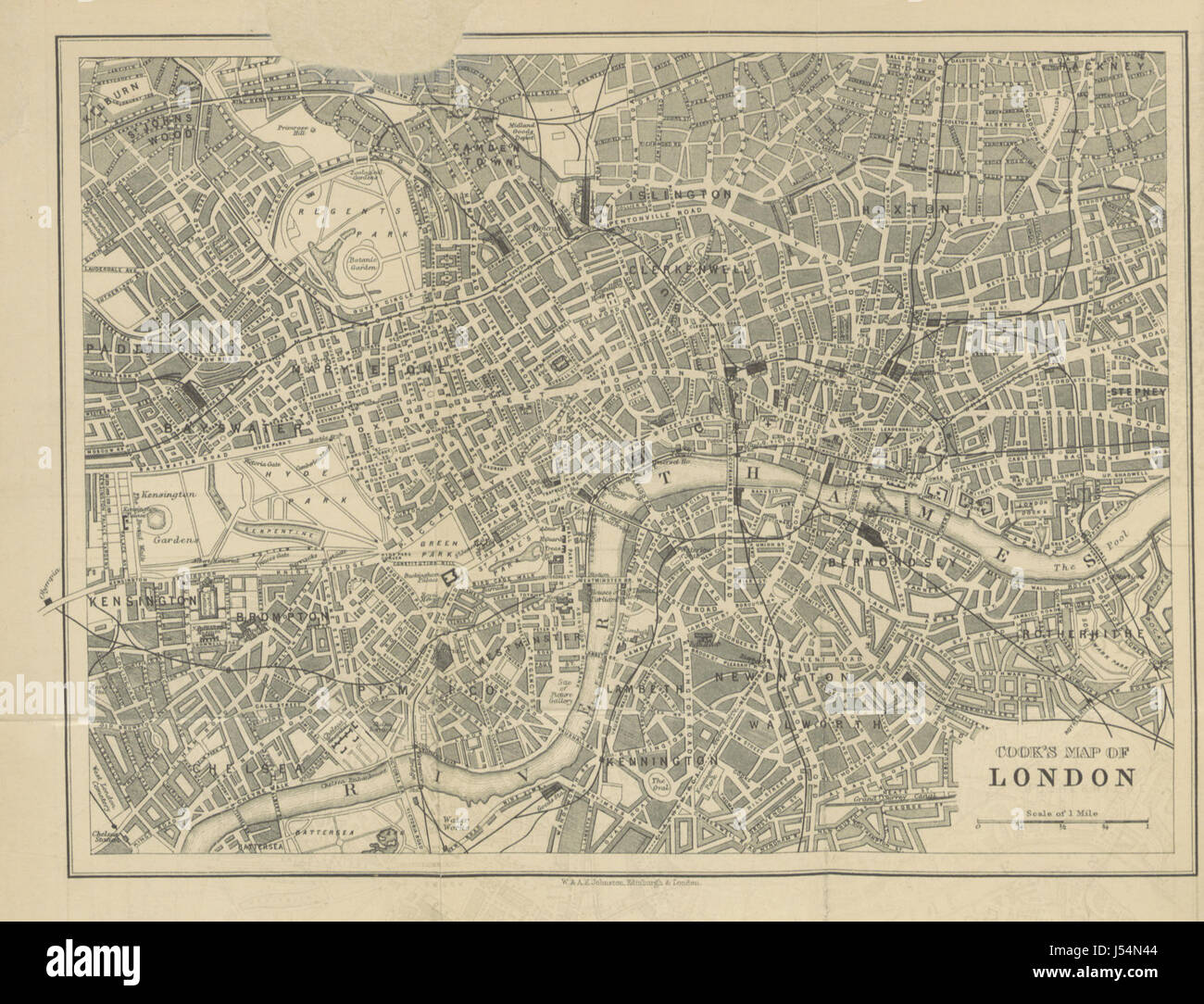 Dieses Handbuch, das für Besucher Londons veröffentlicht wurde, bietet detaillierte Informationen über die Sehenswürdigkeiten, Attraktionen und praktische Informationen für Touristen, ergänzt durch zwei Karten. Stockfoto