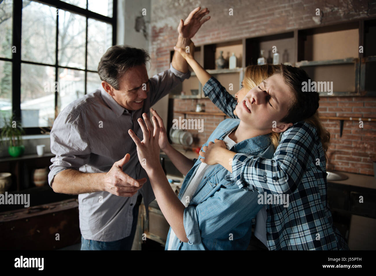 Bild von Familienstreit im Prozess Stockfoto