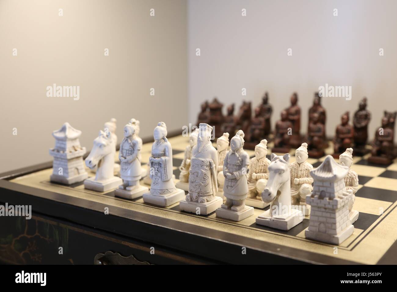 Chess Sets Stockfotos und -bilder Kaufen - Alamy