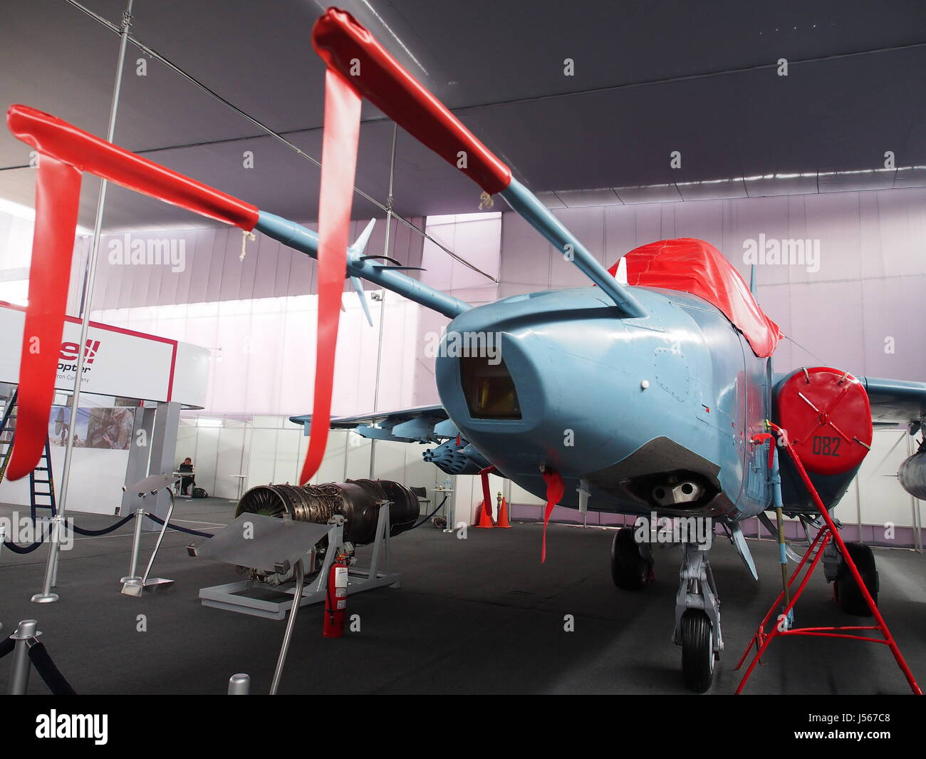 Suchoi SU-25 der peruanischen Luftwaffe auf dem internationalen Salon von Technologie für die Verteidigung, SITDEF, 2017, in das Hauptquartier der peruanischen Armee. Die Veranstaltung wird vom 18. bis 21. Mai mit der Anwesenheit von Vertretern aus 27 Ländern stattfinden Stockfoto