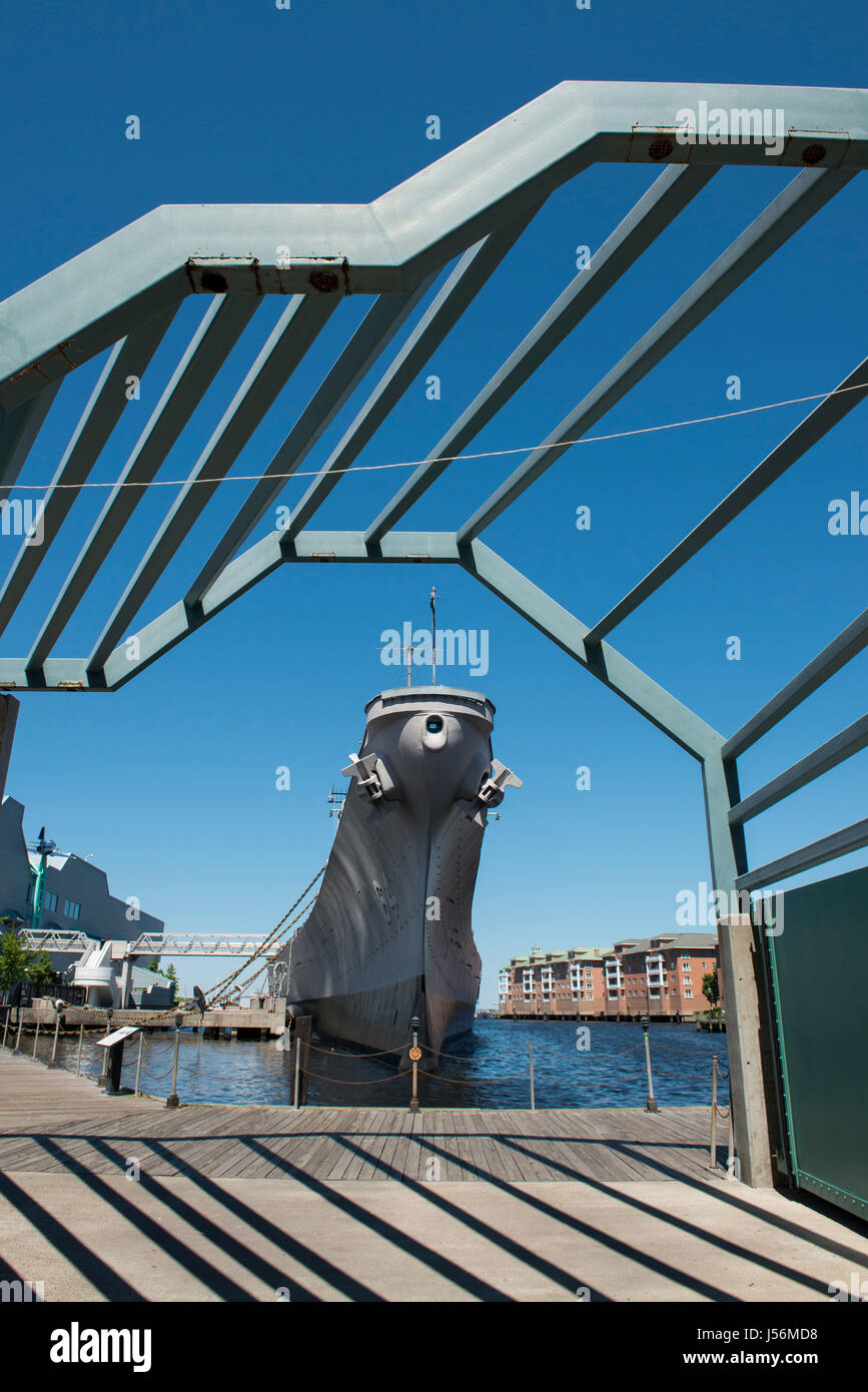Virginia, Norfolk. Hampton Straßen Marinemuseum. Schlachtschiff Wisconsin, BB-64, eines der größten und letzten Schlachtschiffe von der US Navy gebaut. Sie diente ich Stockfoto