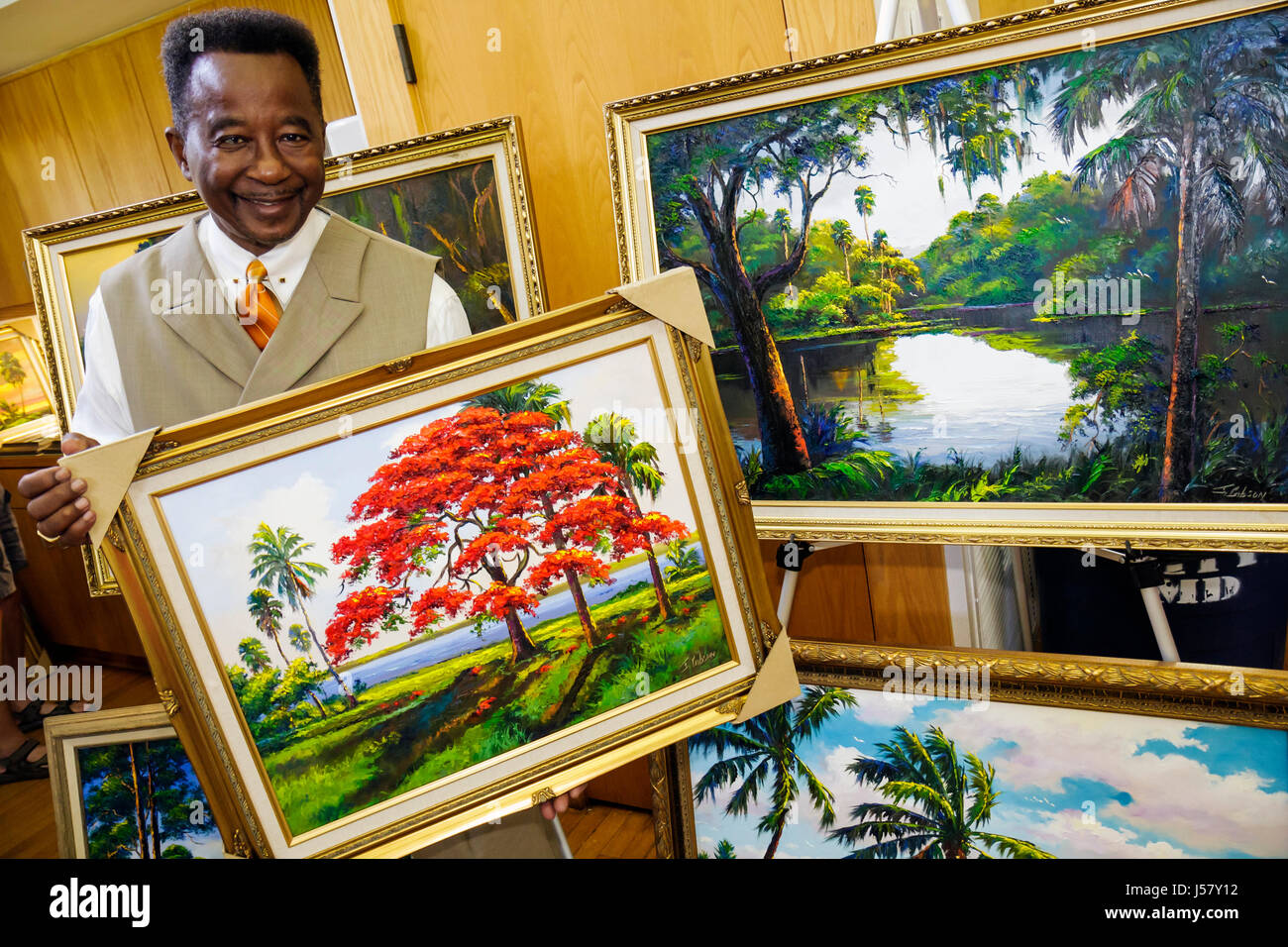 Florida Mt. Mount Dora, Donnelly Park, Florida Highwaymen Art Show, Künstler, James Gibson, Schwarze Schwarze Afrikaner ethnische Minderheit, Erwachsene Erwachsene Mann mich Stockfoto