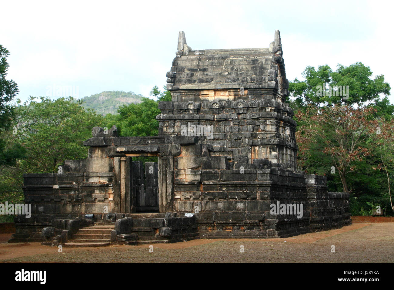 Reisen-Tempel aus Stein Asien Buddha Buddhismus reißen Ceylon Sri Lanka Vergessener Stockfoto