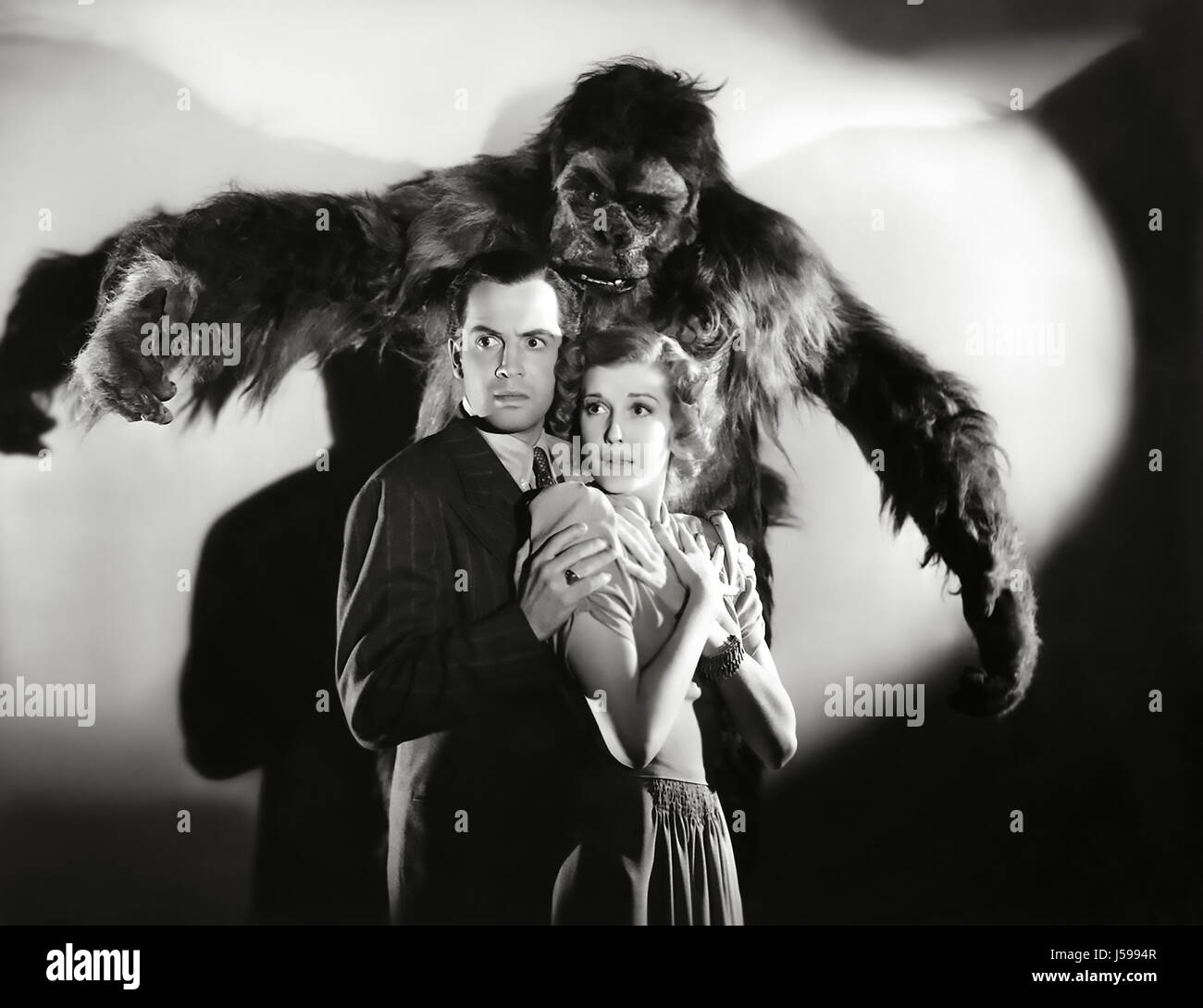 DER GORILLA 1939 20th Century Fox Film mit Anita Louise, Edward Norris und Art Miles als der Gorilla Stockfoto