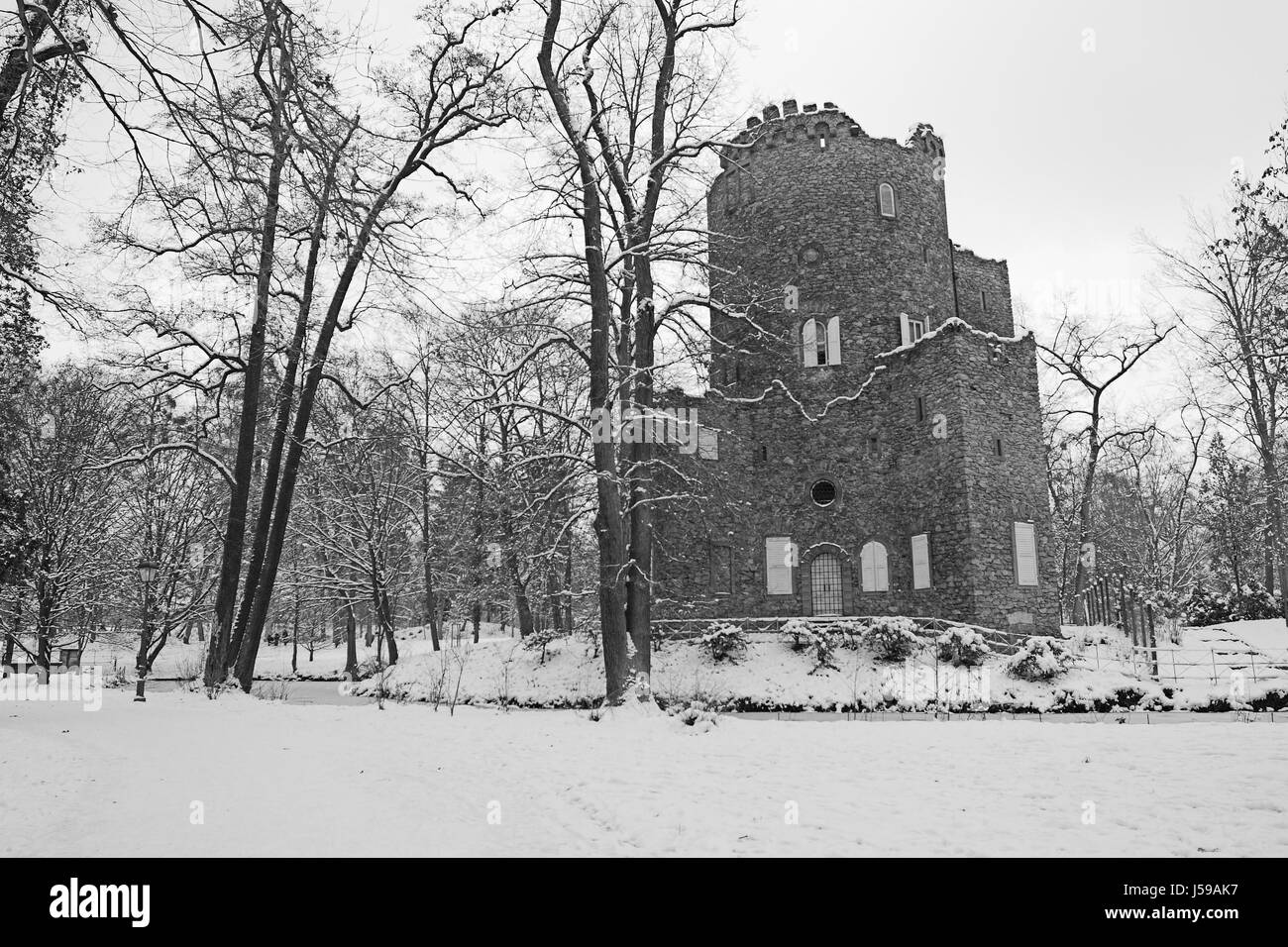 Park Winter kalt Kurpark bob run Baden Resort Spa Mineralquelle Schnee Stockfoto