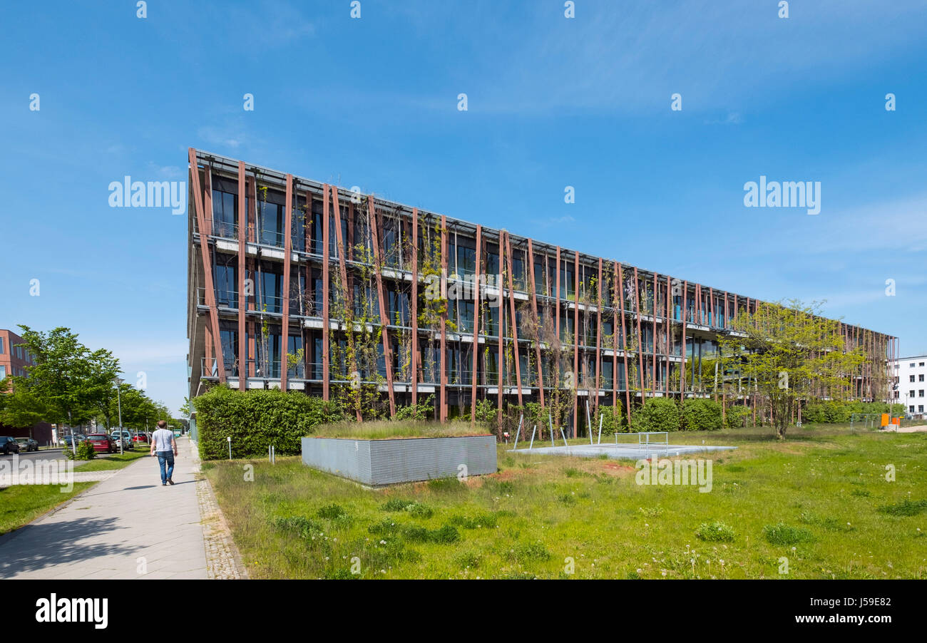 Äußere Details des Lise-Meitner-Haus bauen, Institut für Physik, Teil der Humboldt-Universität der Wissenschaft und Technologiepark Adlershof Berlin Stockfoto