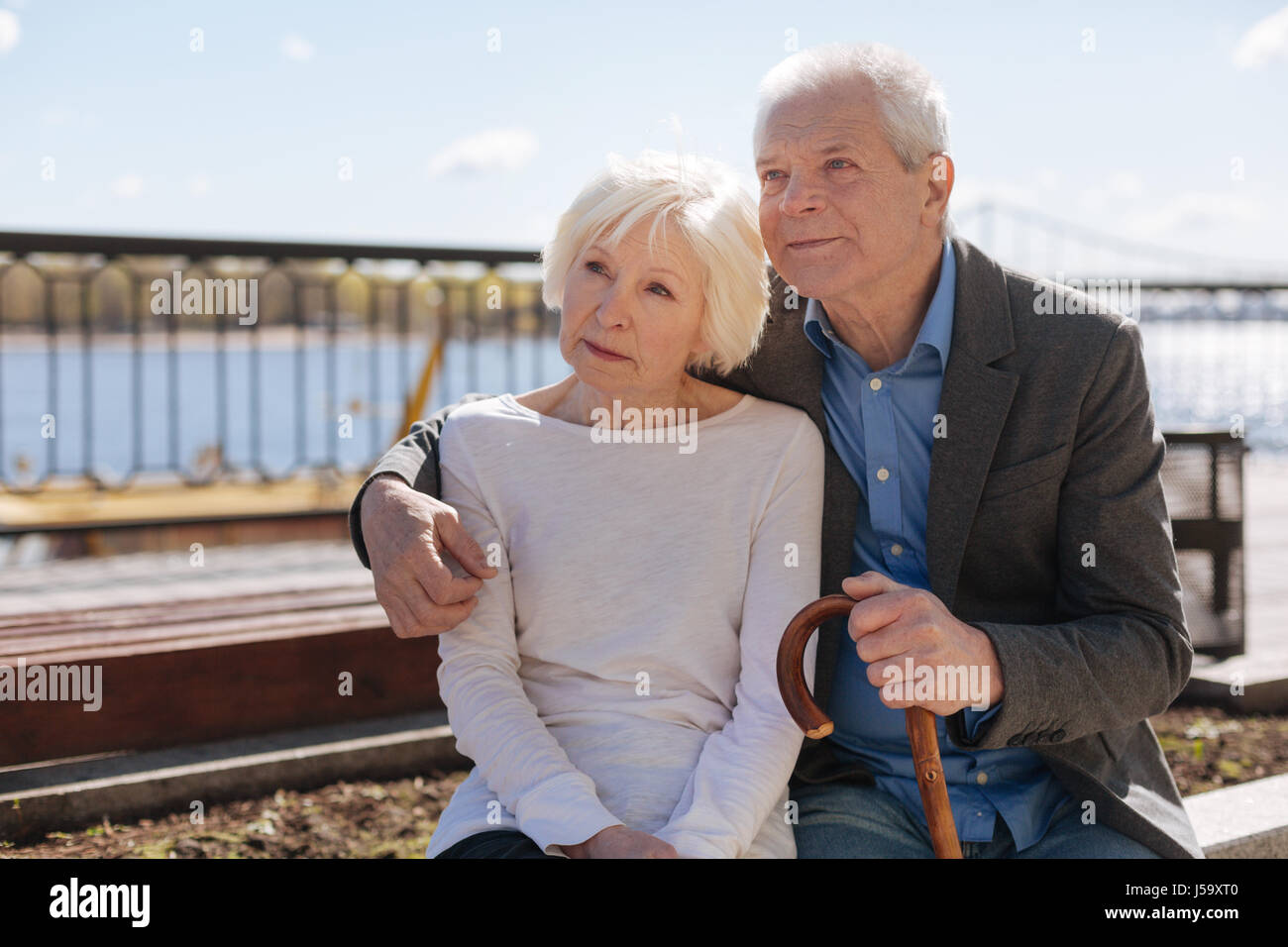 Wunderbare Alterung paar Freizeit im Freien zu verbringen Stockfoto