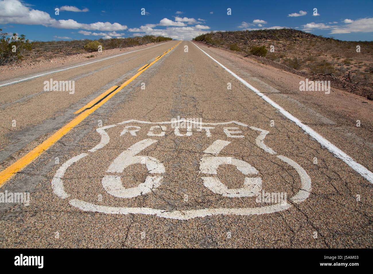 Historische Route 66, Mojave Trails Nationaldenkmal, Kalifornien Stockfoto