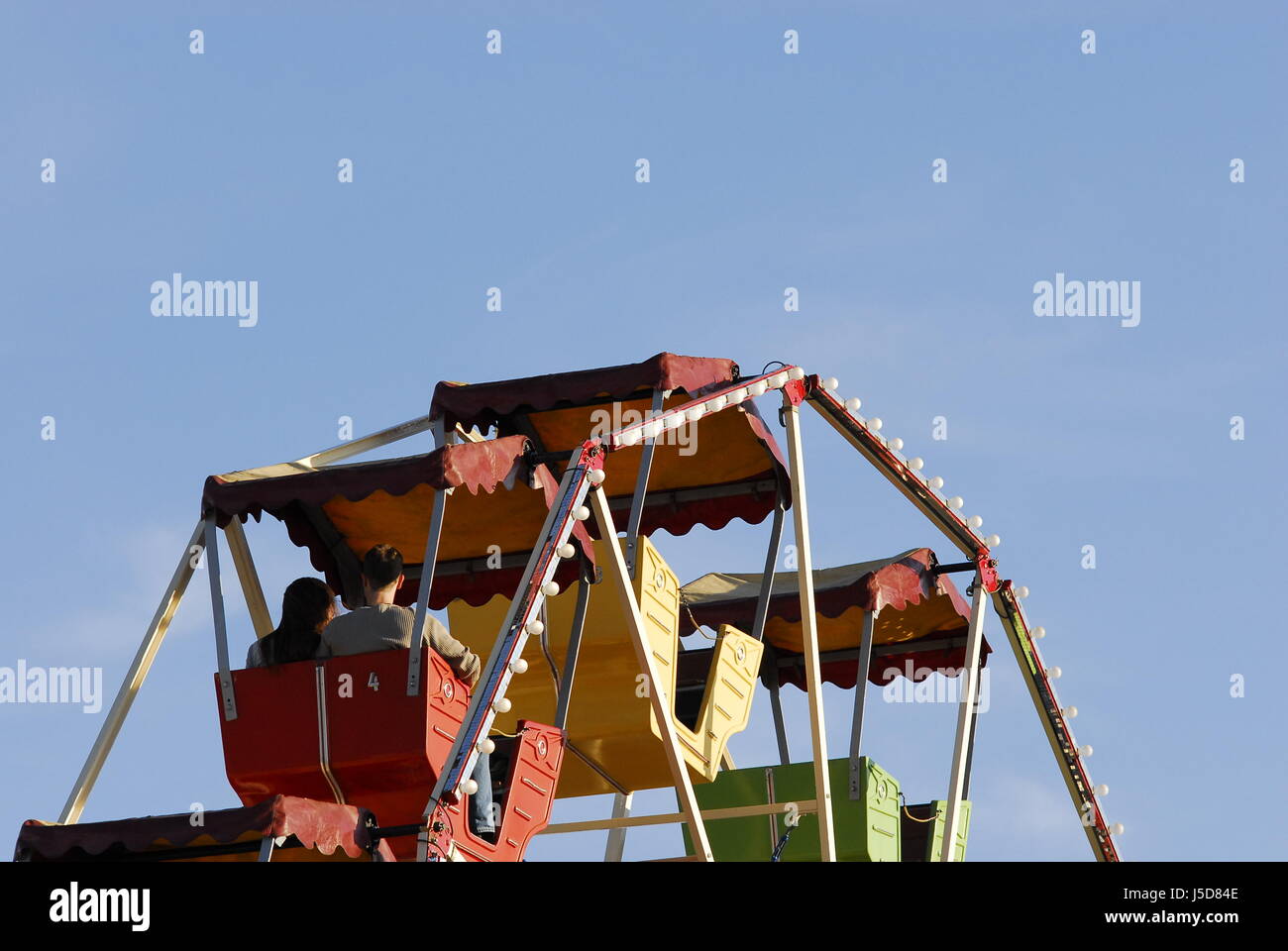 Tourismus Gondeln Gondel Volksfest Bayern Deutschland Bundesrepublik Deutschland Stockfoto