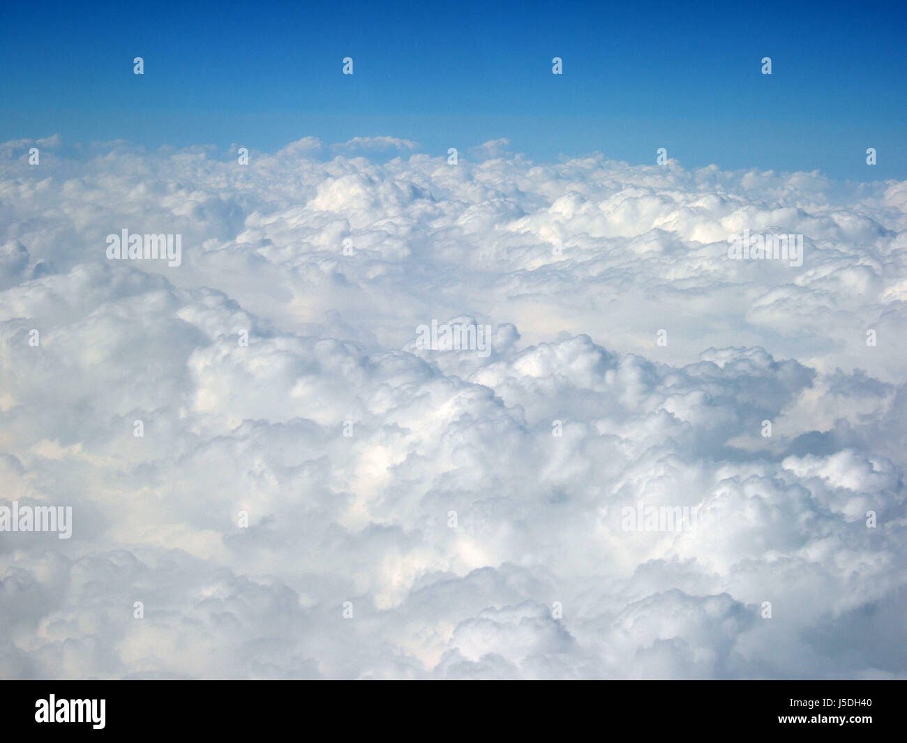 Wolken von oben Stockfoto