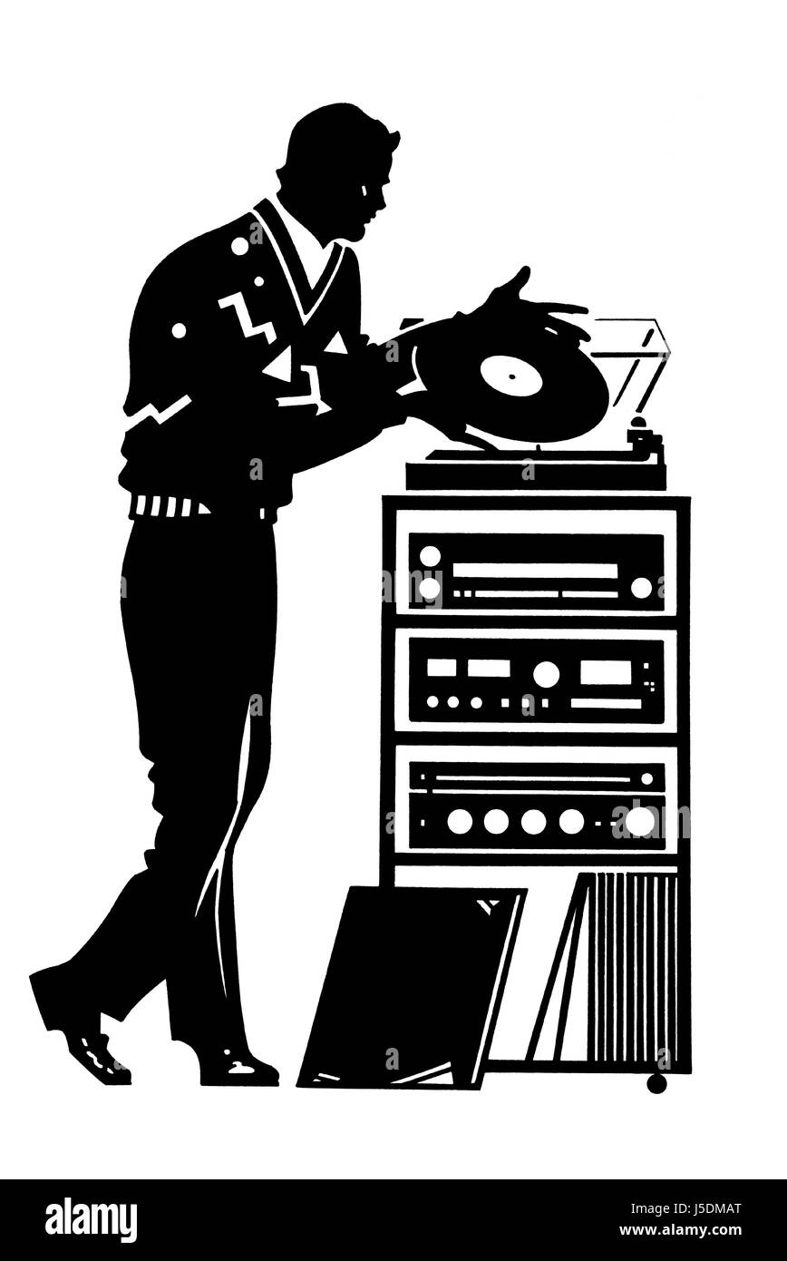 Mann spielt Vinyl-Schallplatte auf den Plattenteller Stockfoto