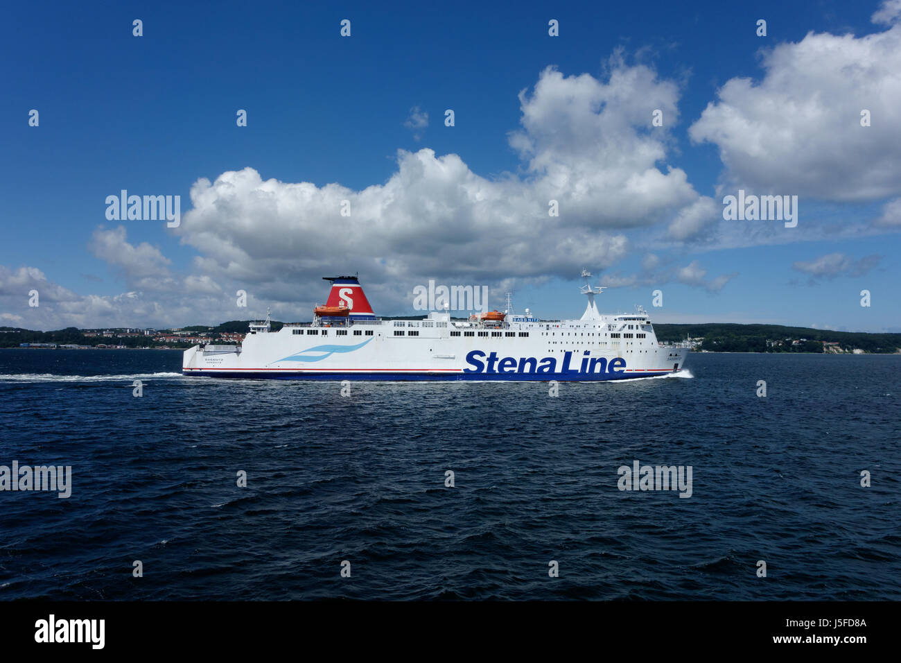 Stena Line Fähren zwischen Deutschland Sassnitz und Trelleborg Schweden gesehen verlassen Sassnitz Mukran Stockfoto