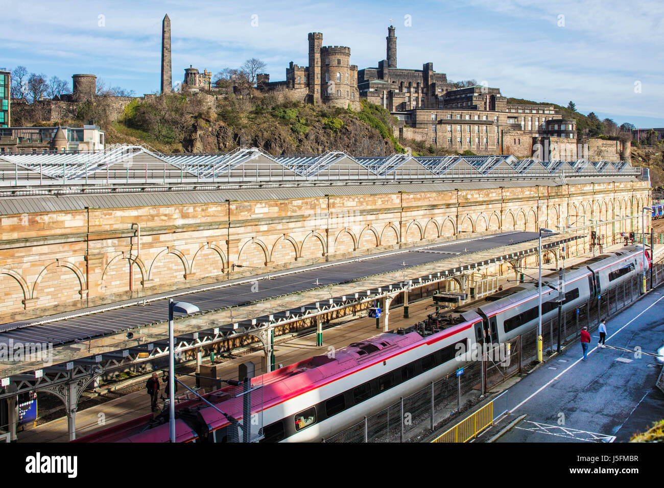 Säulen Edinburgh Waverley Station Stockfoto