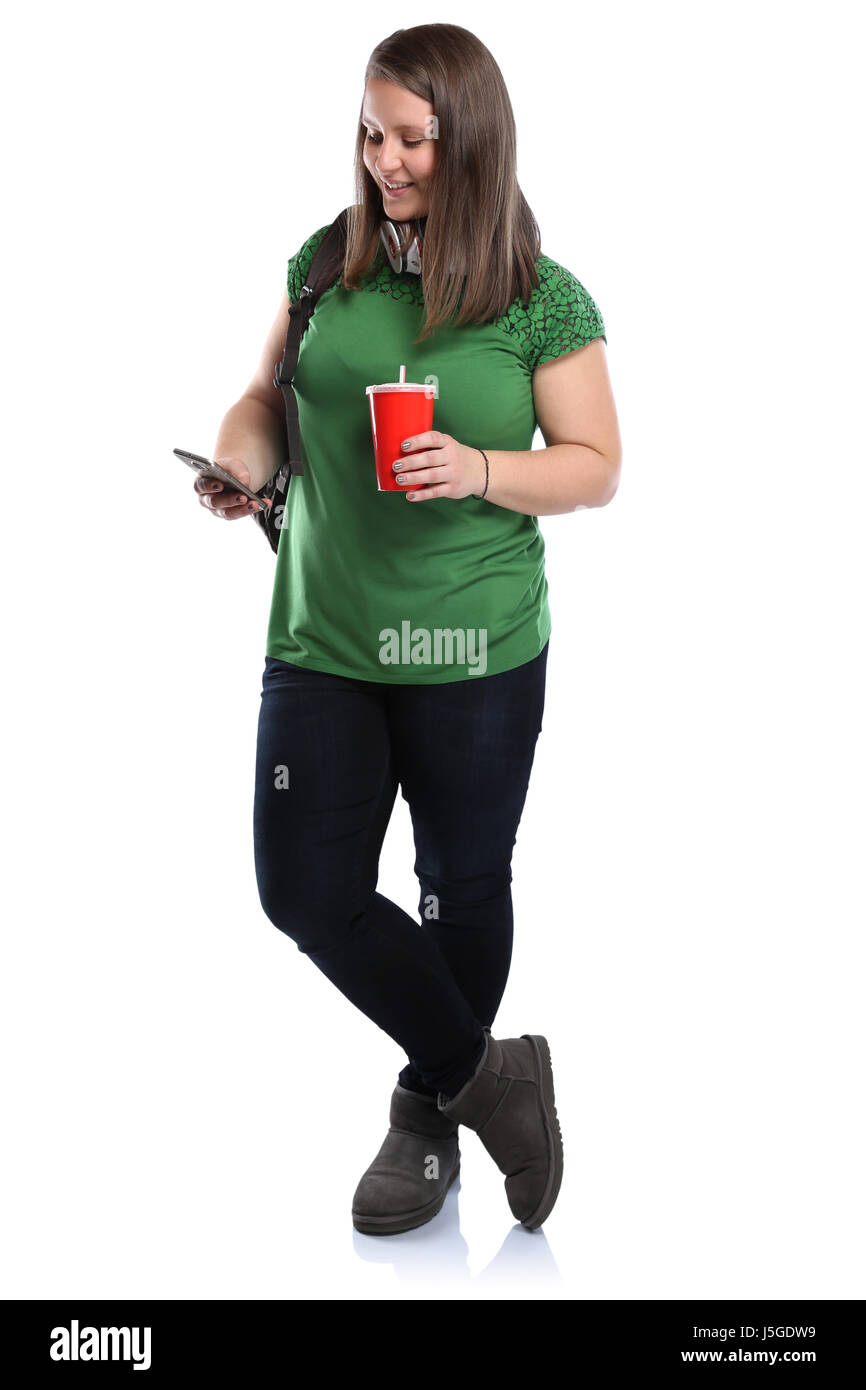 Student mit Smartphone Cola trinken junge Frau Ganzkörper Portrait Menschen isoliert auf weißem Hintergrund Stockfoto