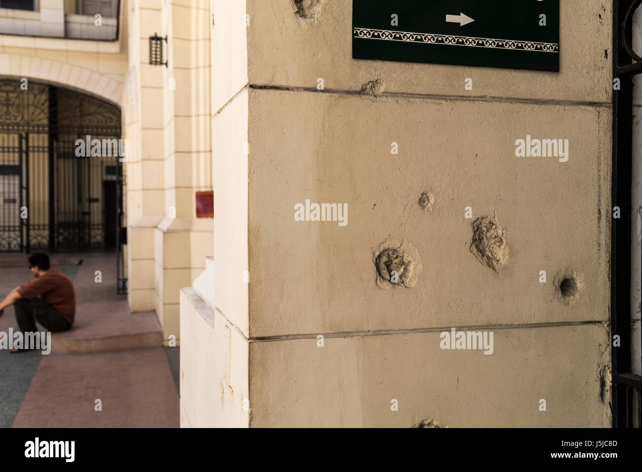 Einschusslocher In Der Wand Des Museums Der Revolution Havanna Kuba Stockfotografie Alamy