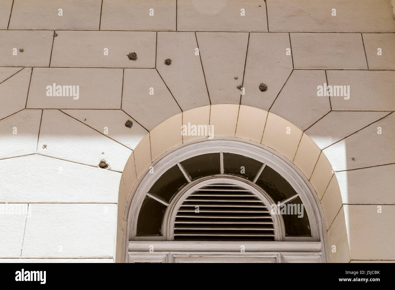 Einschusslocher In Der Wand Des Museums Der Revolution Havanna Kuba Stockfotografie Alamy