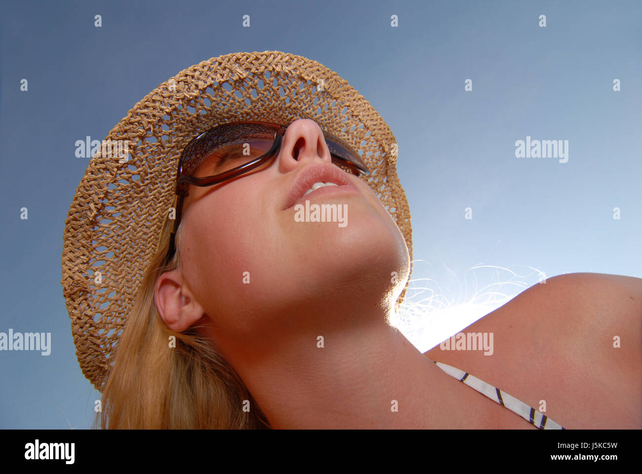 Frau am Strand Stockfoto