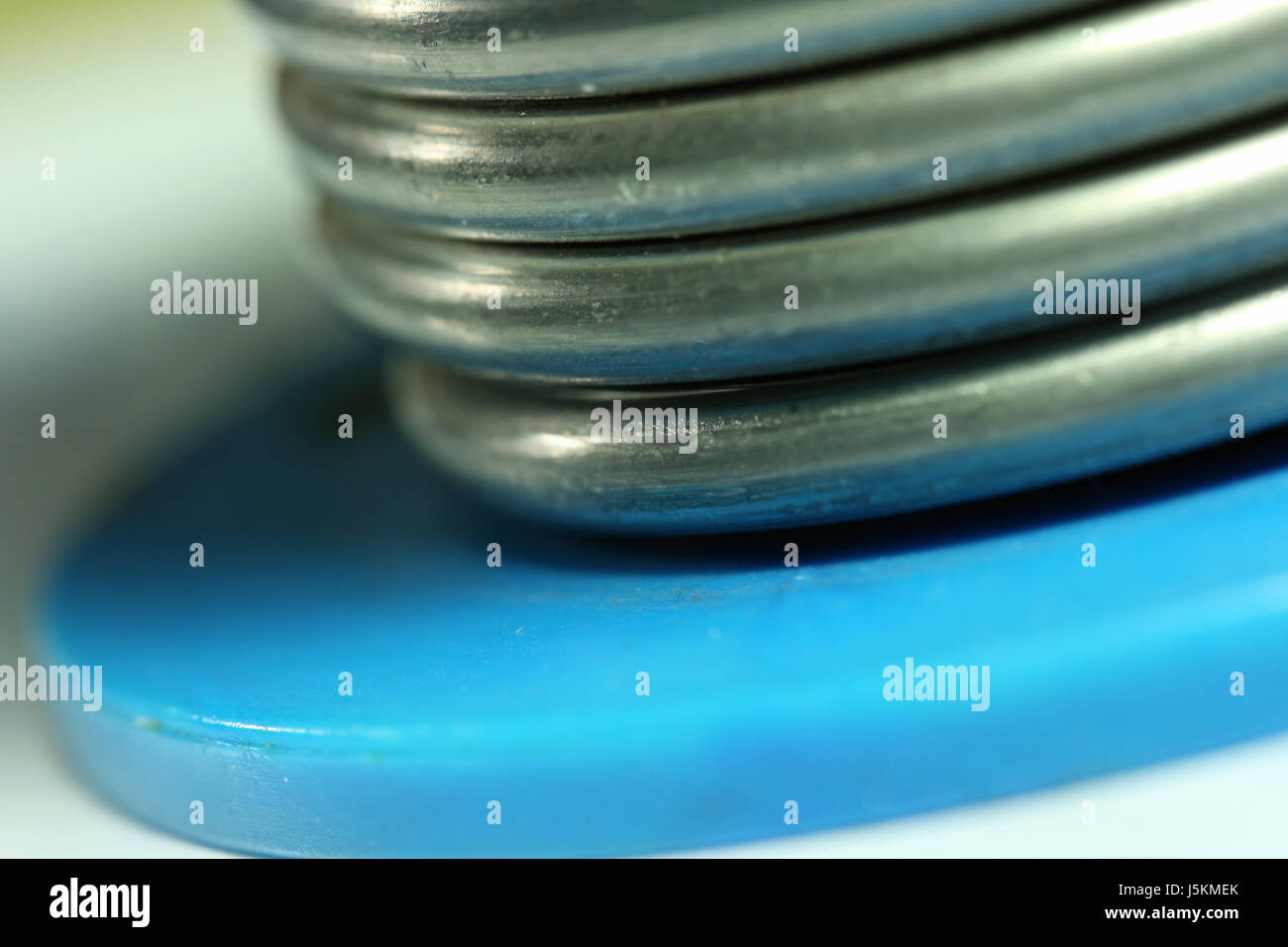 Zinn löten -Fotos und -Bildmaterial in hoher Auflösung – Alamy