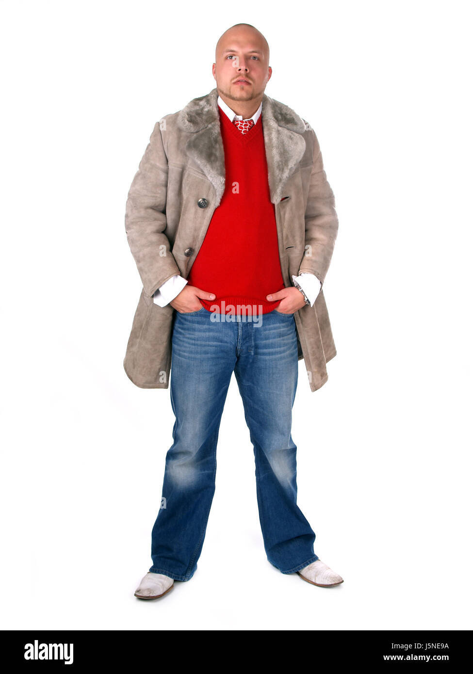 Mode männlichen maskulinen Porträt Jeans Hose Jean Hosen Pullover Glatze Stockfoto