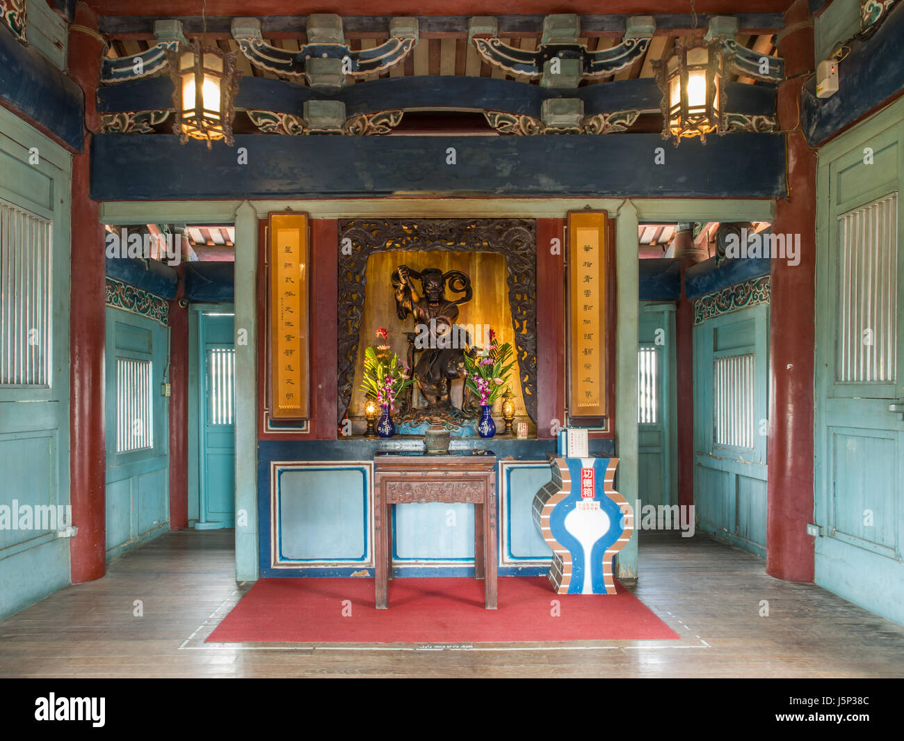 Tainan, Taiwan - 11. Oktober 2016: Wenchang Tempel in Chihkan Hochhäuser in Tainan.  Komplexe Chihkan Turm erbaut auf den Ruinen des Fort Provintia ( Stockfoto