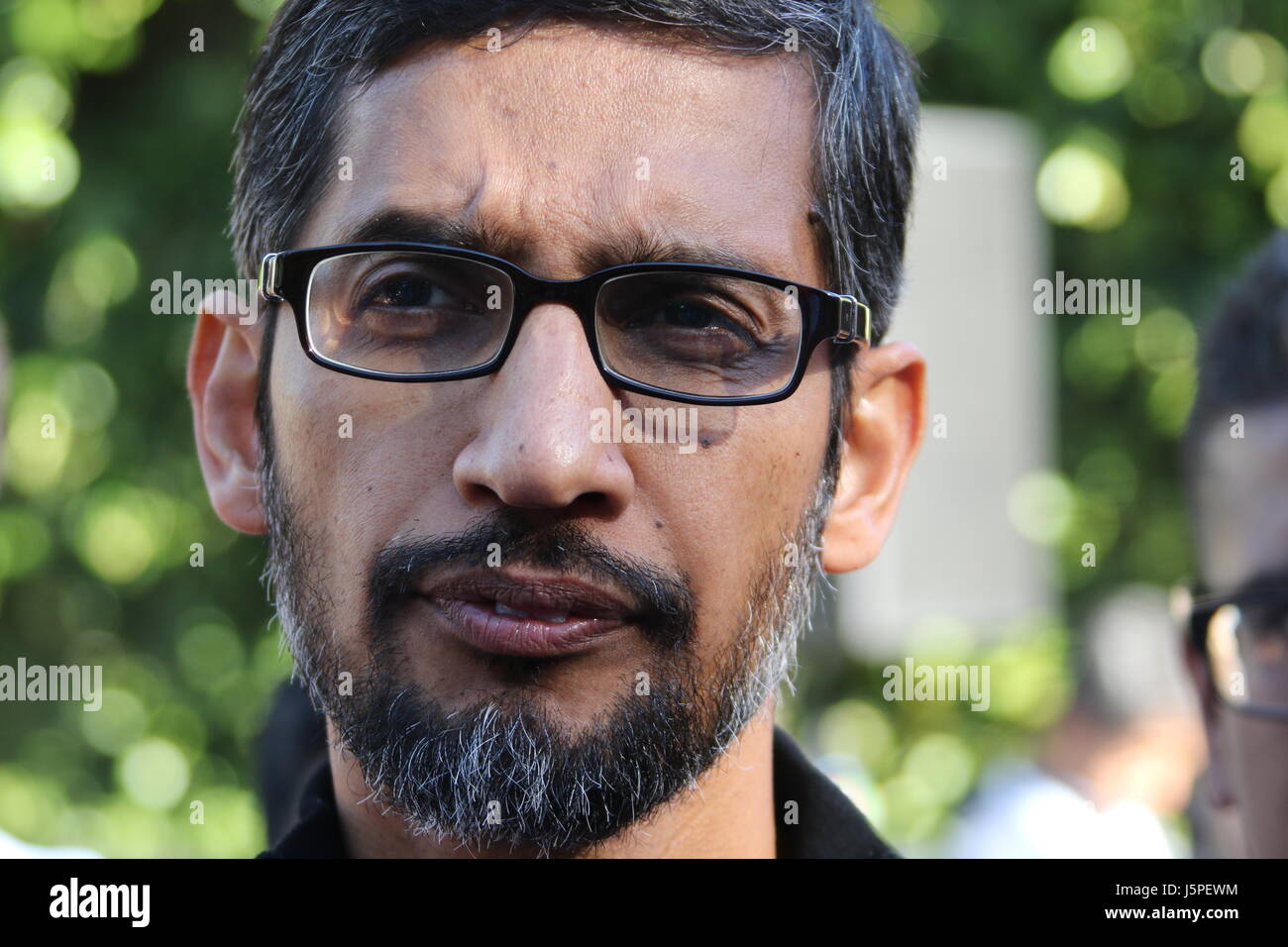 Mountain View, Kalifornien, USA. 17. Mai 2017. Google-CEO Sundar Pichai im Gespräch mit Journalisten auf der Entwicklerkonferenz Google i/o in Mountain View, Kalifornien, USA, Mai 17. 2017. -KEIN Draht-SERVICE - Foto: Christoph Dernbach/Dpa/Alamy Live News Stockfoto