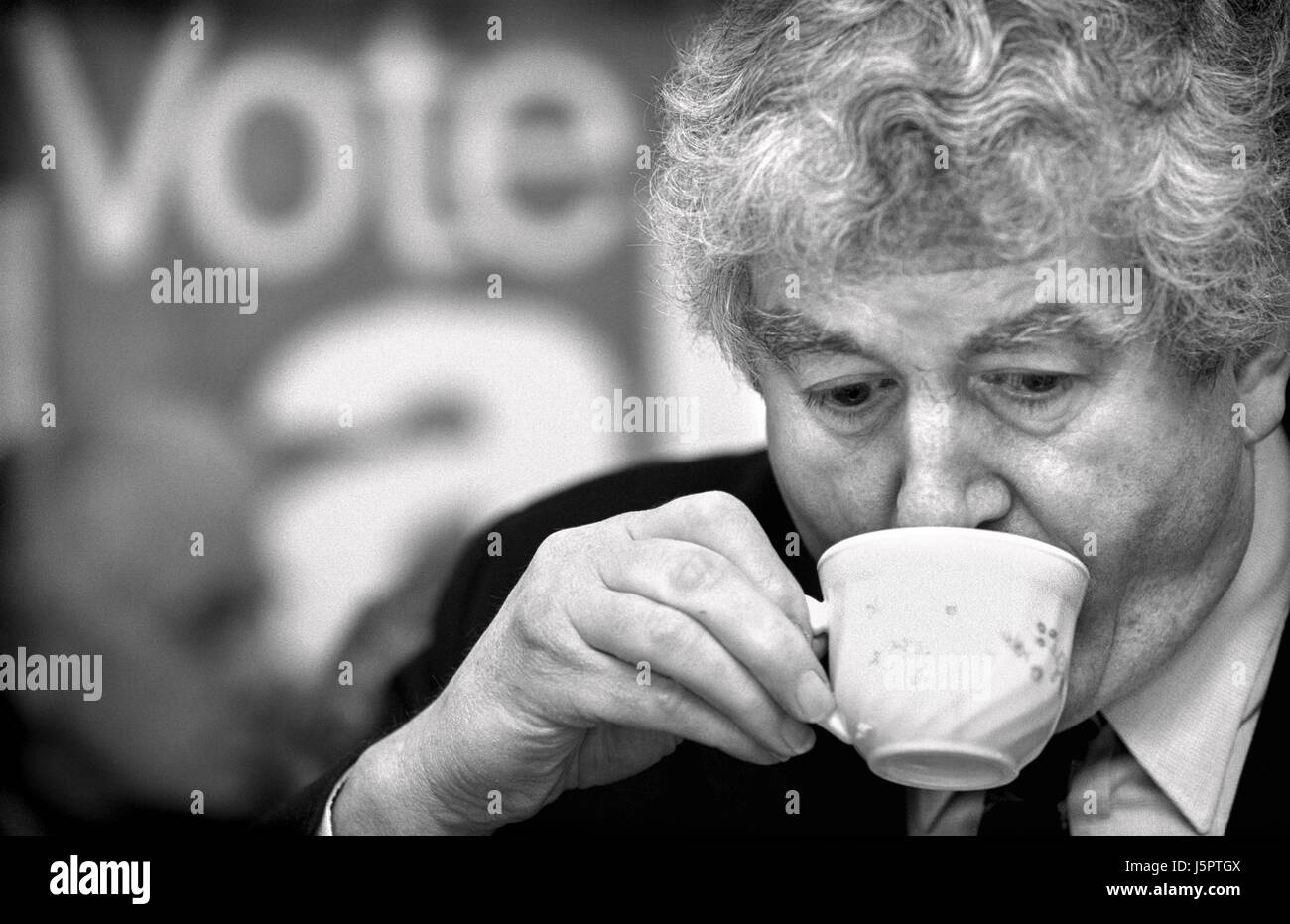 Rhodri Morgan (Labour) der ehemalige Ministerpräsident der walisischen Regierung (2000-2009). Er war vor allem als "Vater der Devolution" bekannt. Kiran Ridley/Ethos Stockfoto