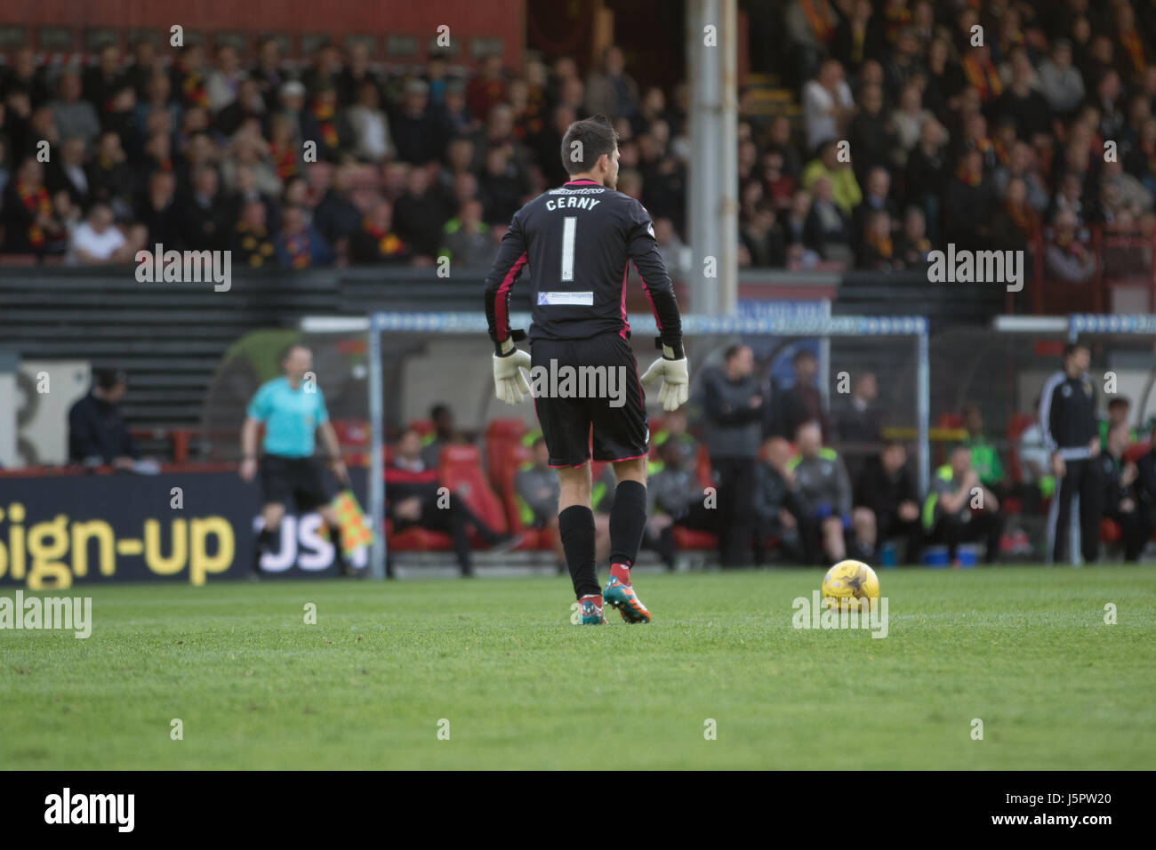Glasgow, Schottland, Vereinigtes Königreich, 18. Mai 2017, Partick Thistle V Celtic, Firhill Stadium SPFL Spiel mit 5: 0. Scottish Premier League Partick Thistle Vs Celtic 19:45 Donnerstag 18. kann Firhill Stadium (Att: 7847) Stockfoto