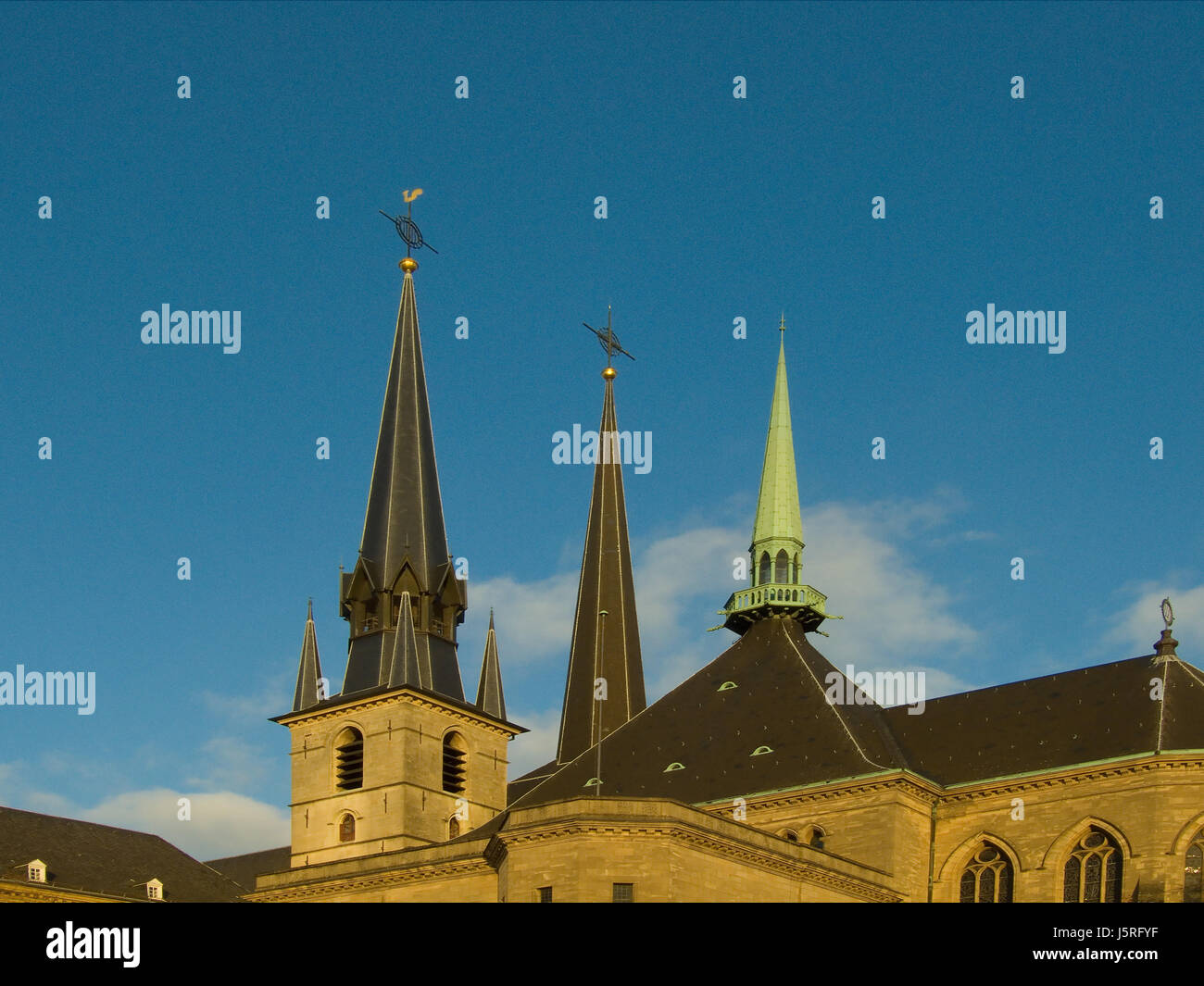 Religion Kirche Gott Kathedrale Kirchturm Baustil Bau Stockfoto