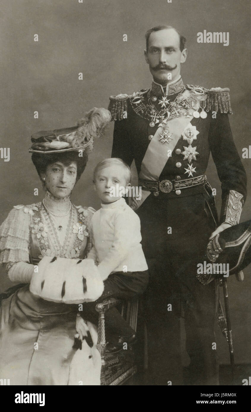 König Haakon VII., Königin Maud, Prinz Olaf von Norwegen, Porträt, 1906 Stockfoto
