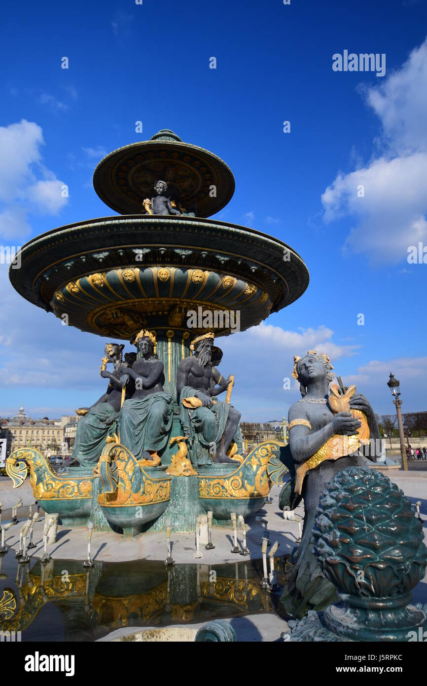 Brunnen auf der Place de Concorde Stockfoto
