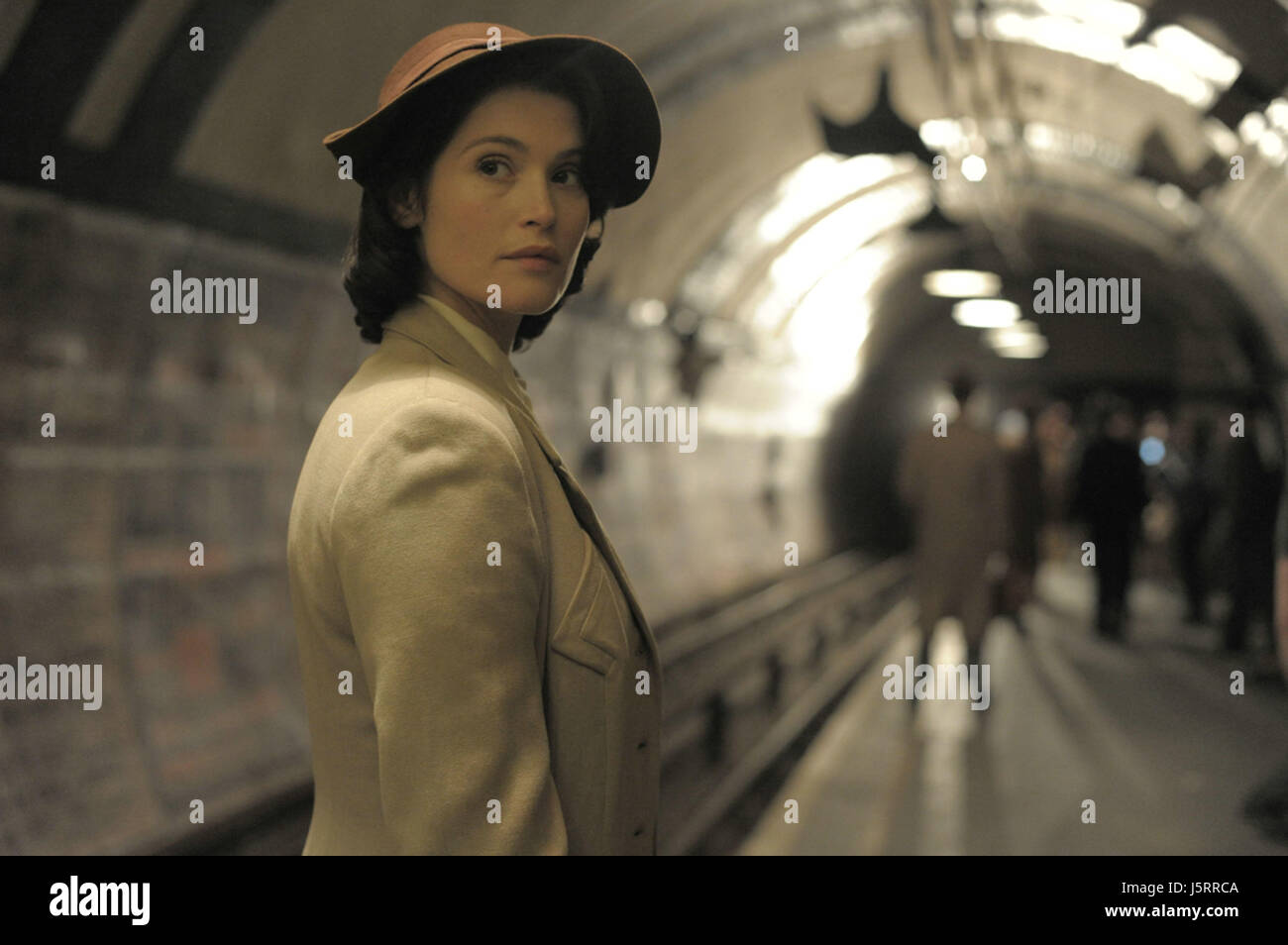 IHRE SCHÖNSTEN (2016) GEMMA ARTERTON LONE SCHERFIG (DIR) BBC FILME/MOVIESTORE SAMMLUNG LTD Stockfoto