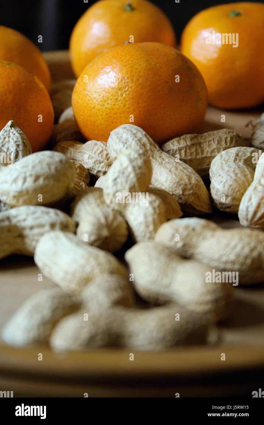 Erdnüsse Erdnuss Mandarine Weihnachten Dezember Mandarinen Weihnachten ...