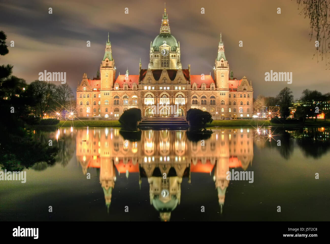 Rathaus Hannover provinziellen Kapital niedriger Sachsen Schloss Schlossturm in der Nacht Stockfoto