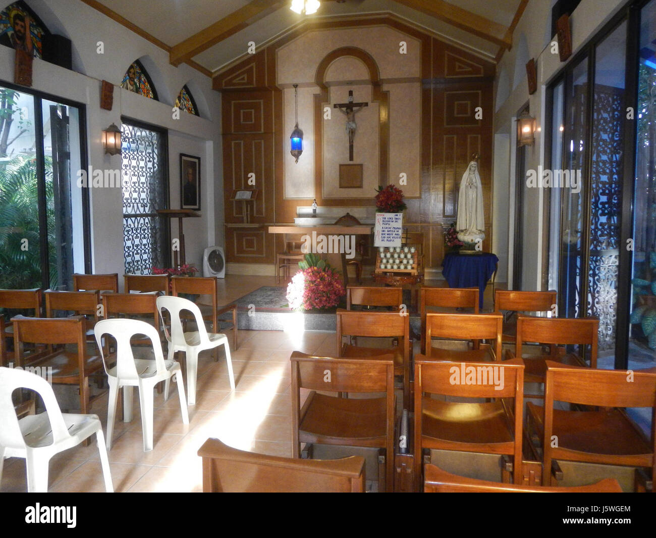 02867 Familie Rosenkranz Kreuzzug Kapelle Fatima Varsity Hills Loyola Heights, Quezon Stadt 23 Stockfoto