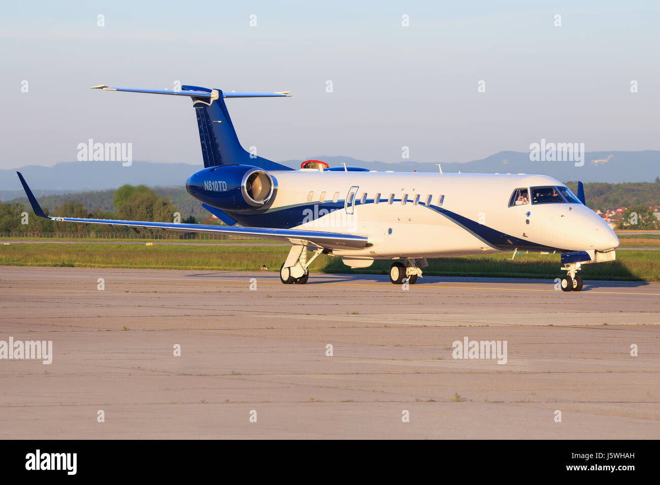 Stuttgart/Deutschland, 14. März 2016: Executive Jet Management am Flughafen Stuttgart. Stockfoto