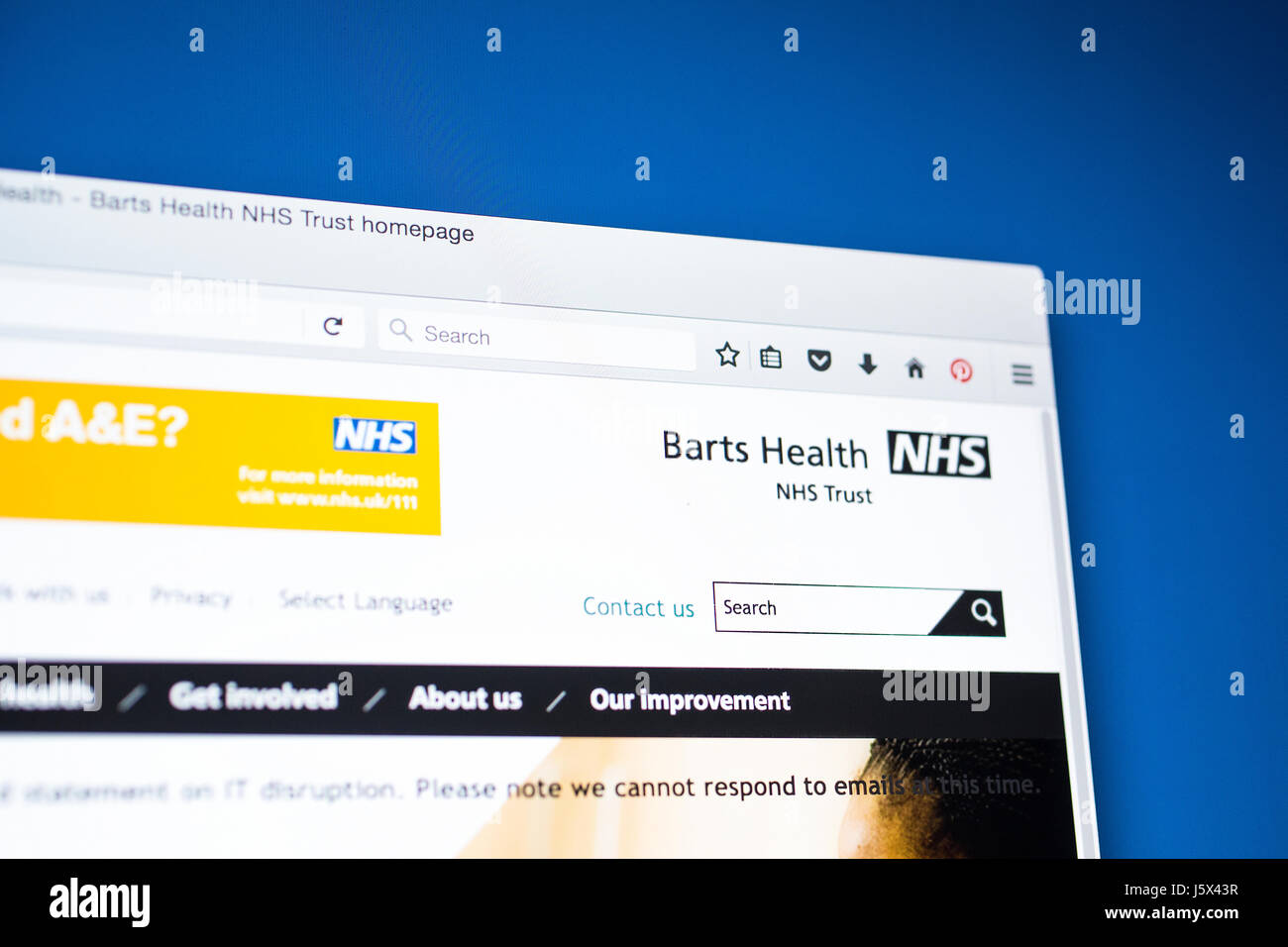 LONDON, UK - 17. Mai 2017: Die Homepage der offiziellen Website für den Barts Health NHS Trust, am 17. Mai 2017. Stockfoto
