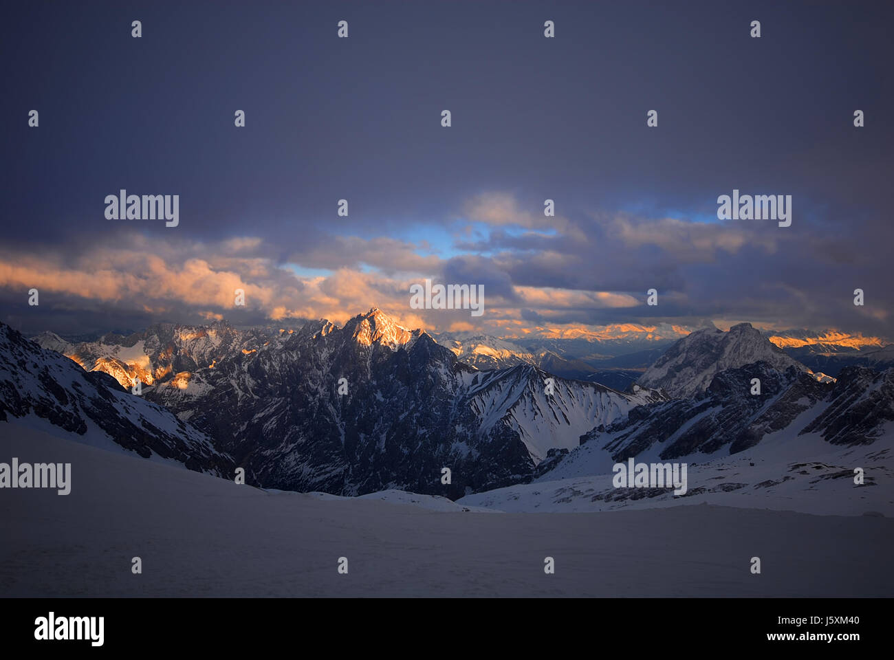 Zugspitze-Abend Stockfoto