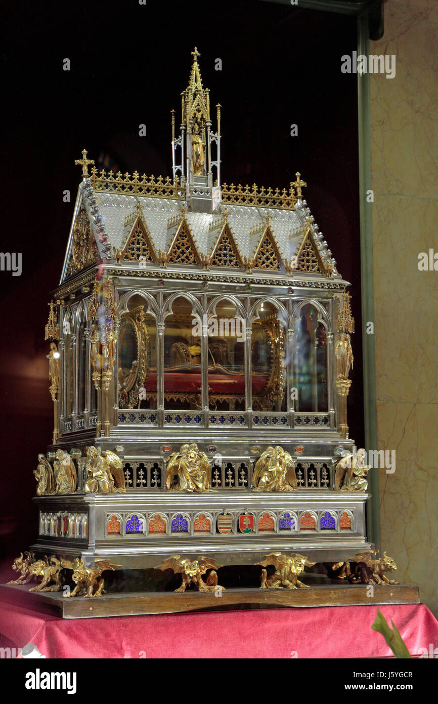 Heilige Rechte, die Reliquie des St Stephen Rechte Hand auf dem Display in St Stephens Basilica, Budapest, Ungarn. Stockfoto
