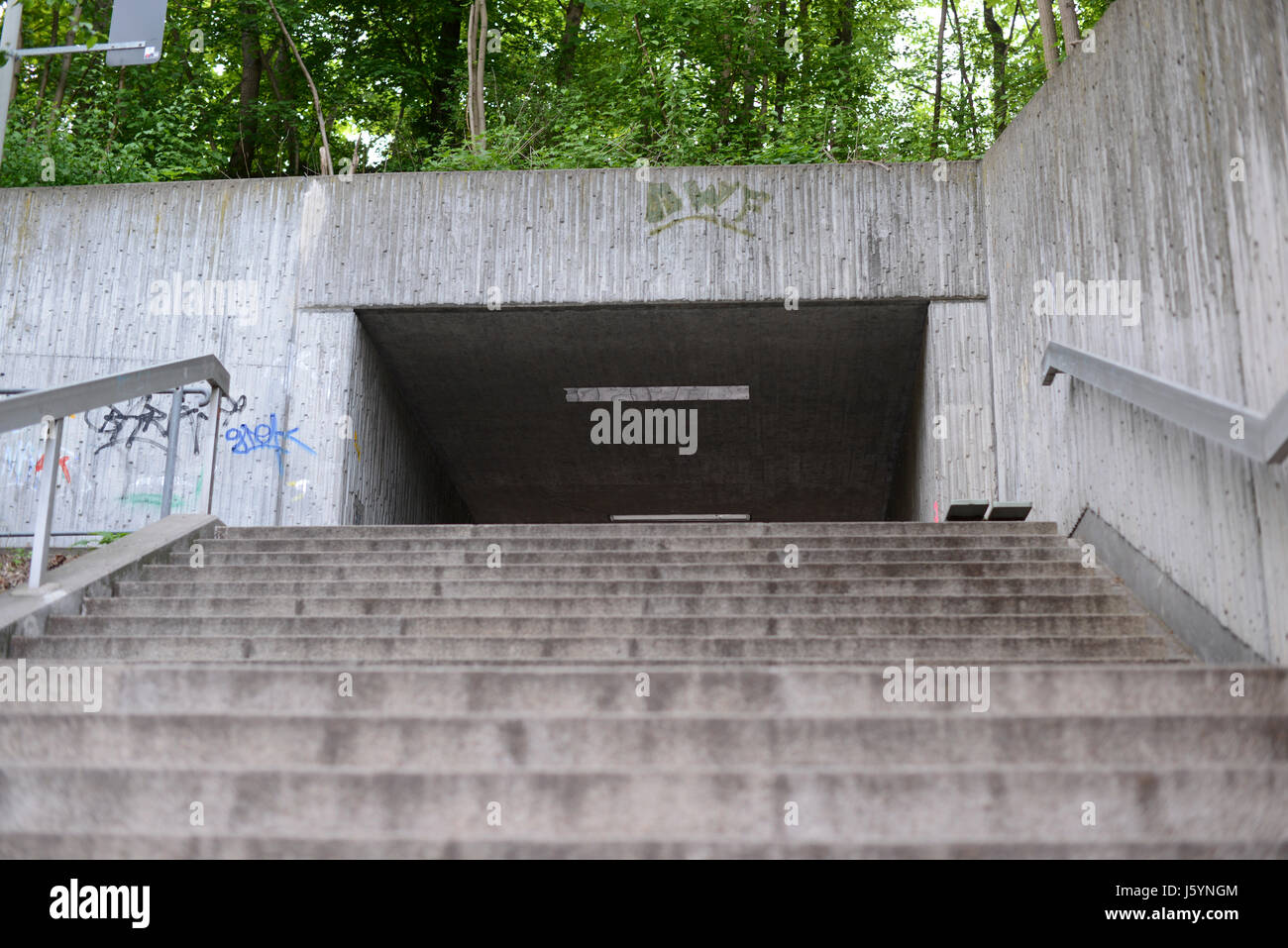 Unterführung in Nürnberg. Fußgängerzone u-Bahn in Nürnberg, Bayern Stockfoto