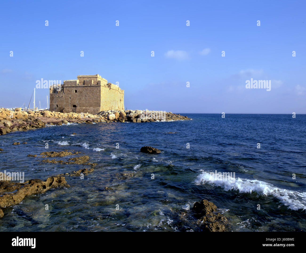 Festung Geschichte Insel Zypern Burg Insel Schloss blaue Turm Reisen Stein Stockfoto